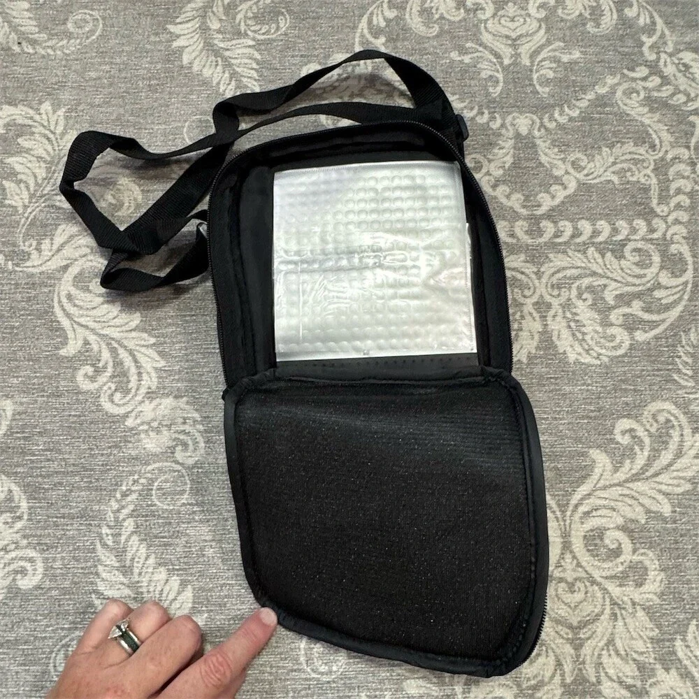 Sony Portable CD Player Carrying Case Black Shoulder Strap CD Organizer